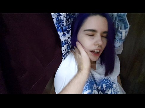 ❤️ الماري ۾ منهنجي سس مليو ۽ هن جي مدد ڪئي ❌ مقعد فحش